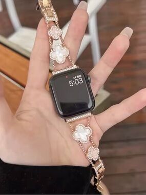 Nordstrom Rose Gold Floral Apple Watch Bracelet Band with Mother-of-Pearl